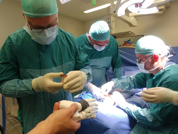Cамый маленький пациент в Израиле, которому провели операцию с применением 3D технологии 2